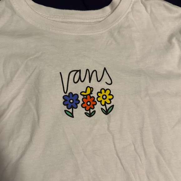 Vans cropped t-shirt with front and sleeve graphics. White size XL. - Picture 4 of 5
